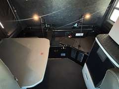 2023 Kenworth T680 photo 9