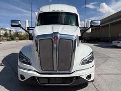 2023 Kenworth T680 photo 10