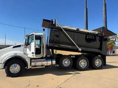 2027 Kenworth T880 photo 5