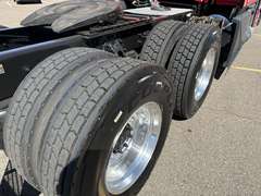 2023 Kenworth T680 photo 6