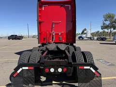 2023 Kenworth T680 photo 9