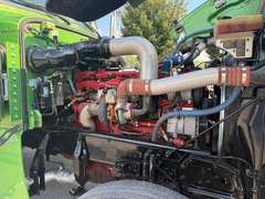 2023 Peterbilt 389 photo 8
