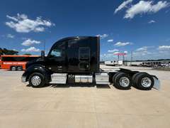 2022 Kenworth T680 photo 7