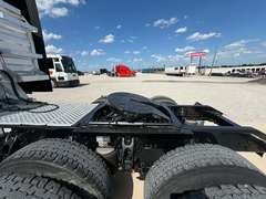 2022 Kenworth T680 photo 9