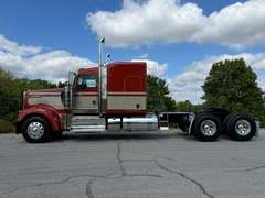 2027 Kenworth W900L photo 8