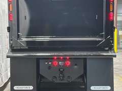 2027 Kenworth T880 photo 4