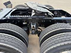 2022 Peterbilt 579 photo 4