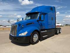 2022 Peterbilt 579 photo 7