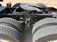 2022 Peterbilt 579 photo 10