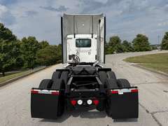 2022 Kenworth T680 photo 10