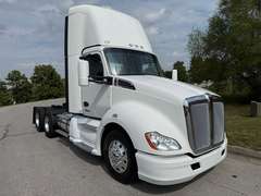 2022 Kenworth T680 photo 1