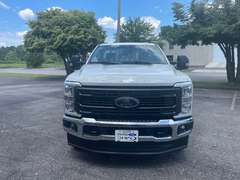 2027 Ford F250 photo 6