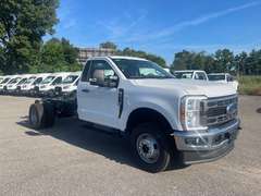 2026 Ford F350 photo 1