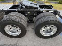 2023 Kenworth T880S photo 4