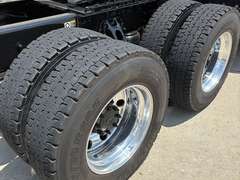 2023 Kenworth T680 photo 7