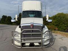 2022 Kenworth T680 photo 8