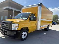 2022 Ford E350 photo 2
