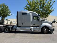 2021 Kenworth T680 photo 4
