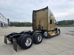 2023 Kenworth T680 photo 5