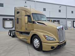 2023 Kenworth T680 photo 1