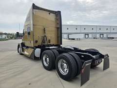 2023 Kenworth T680 photo 7