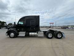 2022 Kenworth T680 photo 8