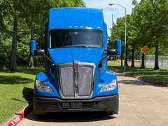 2023 Kenworth T680 photo 6