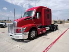 2022 Kenworth T680 photo 2