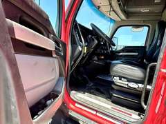 2022 Kenworth T680 photo 7