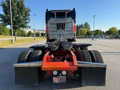 2022 Kenworth W900L photo 4