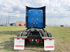 2024 Kenworth T680 photo 8