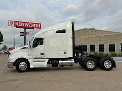 2022 Kenworth T680 photo 9