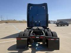 2024 Peterbilt 579 photo 4