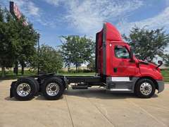 2024 Freightliner PT126064S T photo 3