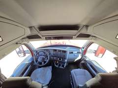 2022 Kenworth T680 photo 3
