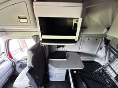 2022 Kenworth T680 photo 7