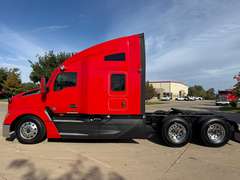 2022 Kenworth T680 photo 8