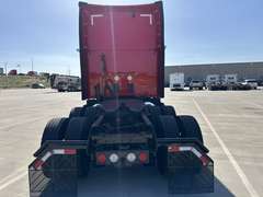 2022 Kenworth T680 photo 4