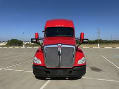 2022 Kenworth T680 photo 10