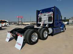 2022 Kenworth T680 photo 4