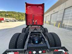 2023 Kenworth T680 photo 4