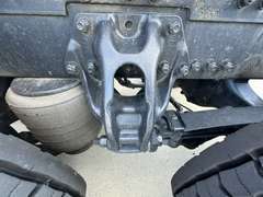 2023 Kenworth T680 photo 3