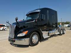 2023 Kenworth T680 photo 7
