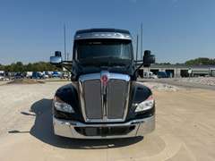 2023 Kenworth T680 photo 6
