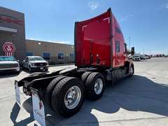 2023 Kenworth T680 photo 9