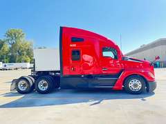 2024 Kenworth T680 photo 9