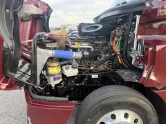 2021 Freightliner CASCADIA126 photo 6