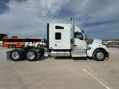 2022 Kenworth W990 photo 8