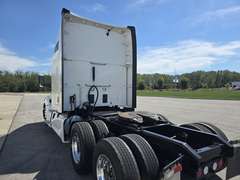 2022 Kenworth T680 photo 8