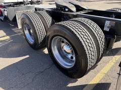 2023 Kenworth T880 photo 8